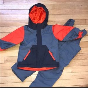 Toddler boy snow suit, Size 2T
